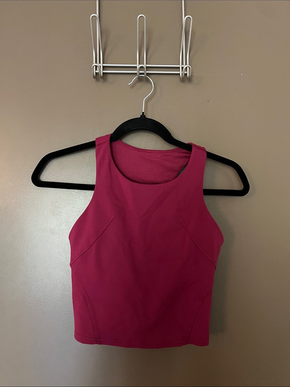 Lululemon Wunder Train Racerback Tank in Pomegranate - Size: 4 - Picture 2 of 4